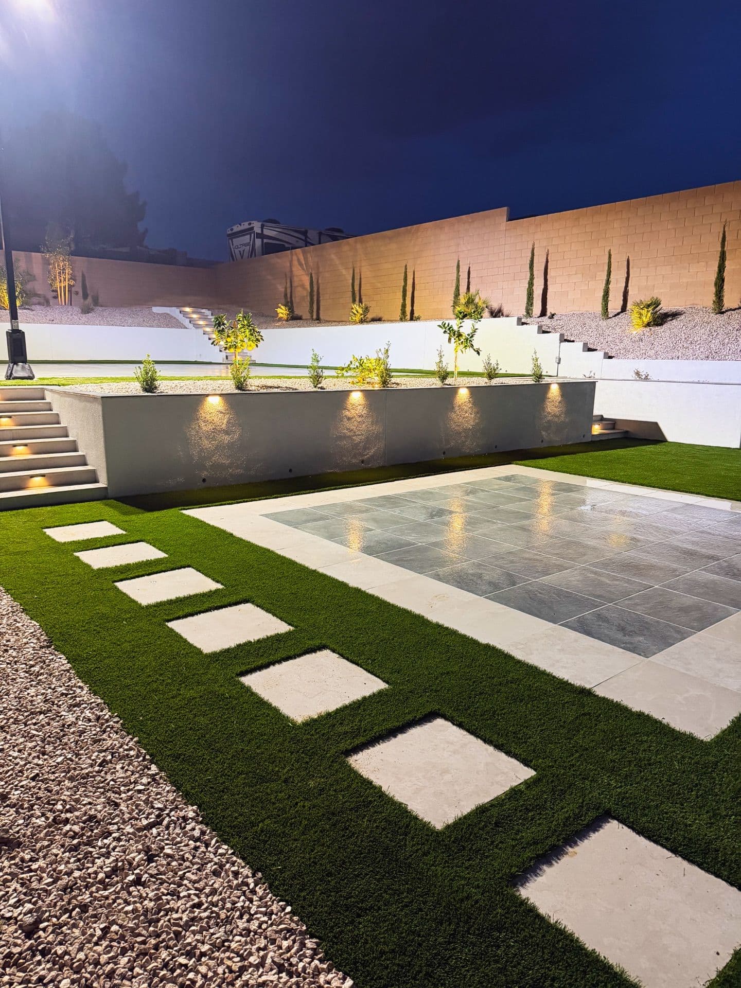 Gallery photos for Stunning Backyard Oasis in Las Vegas Built for Day and Night: Image #2